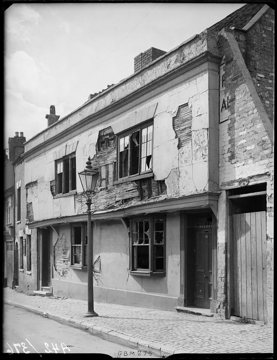 11- 12 Cook Street, Coventry, Coventry, Coventry, 1941. av George Bernard Mason
