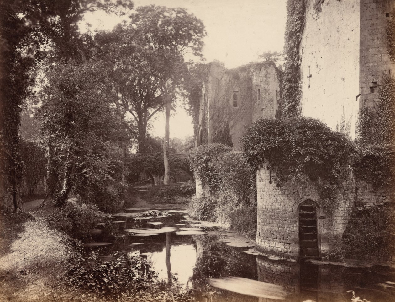 Raglan Castle,1860-talet (foto) av George Esq. Shadbolt