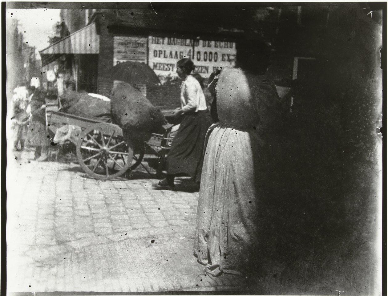 Aktivitet i Houtkopersdwarsstraat och Jodenbreestraat i Amsterdam av George Hendrik Breitner