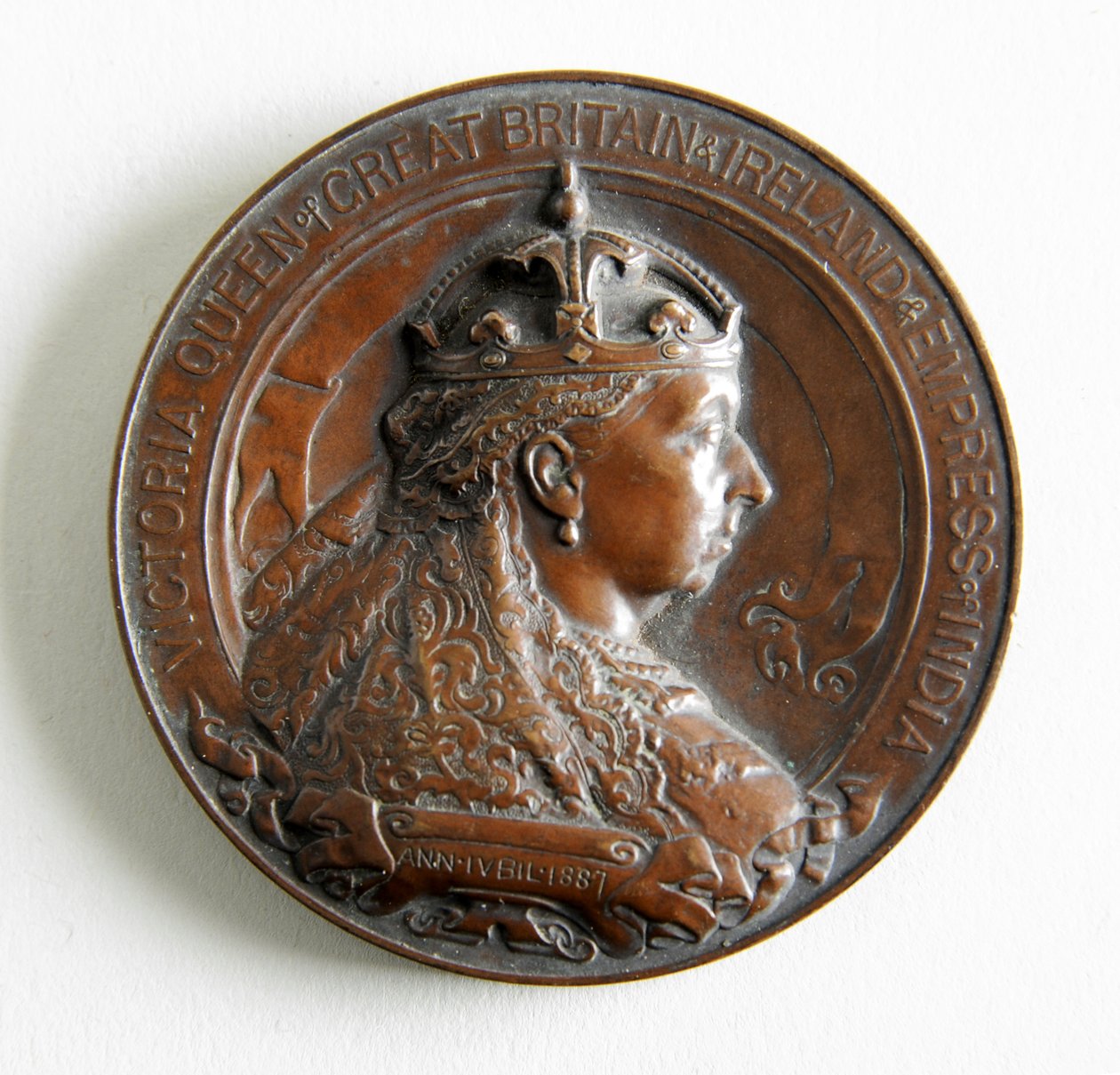 Medalj för att fira drottning Victorias gyllene jubileum av George James Frampton