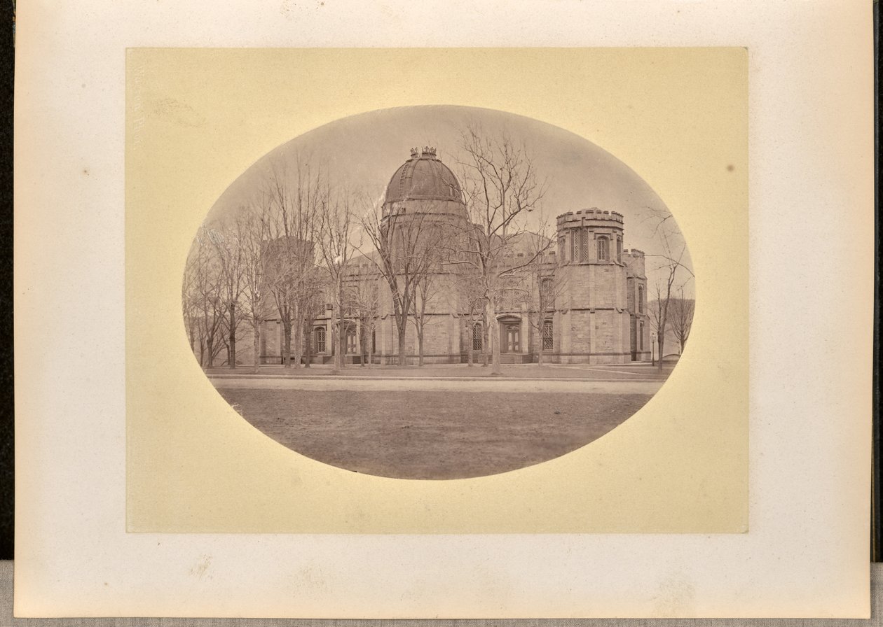 [Gamla biblioteket och observatoriet, West Point] av George Kendall Warren