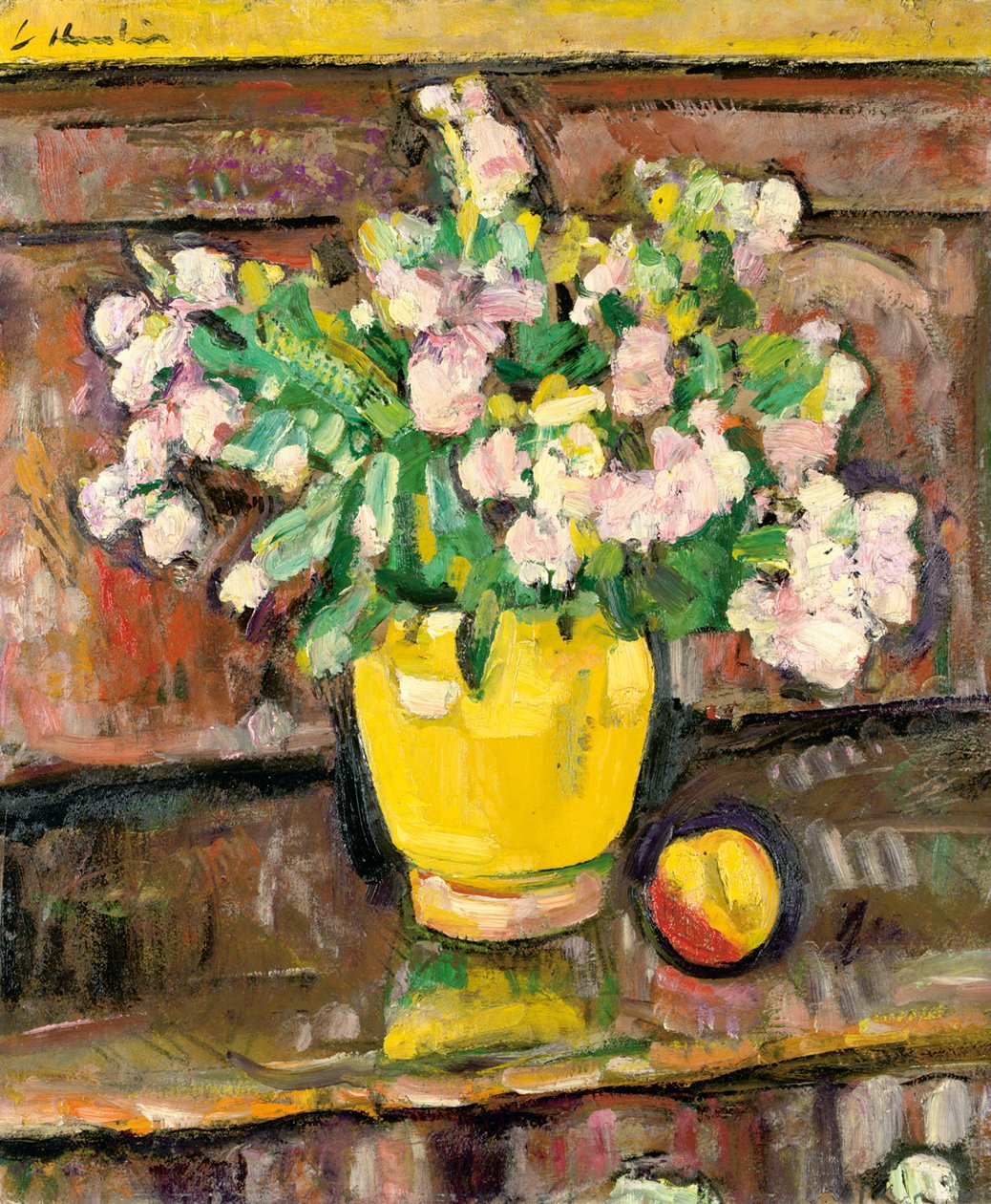 Stilleben med blommor i en gul vas av George Leslie Hunter
