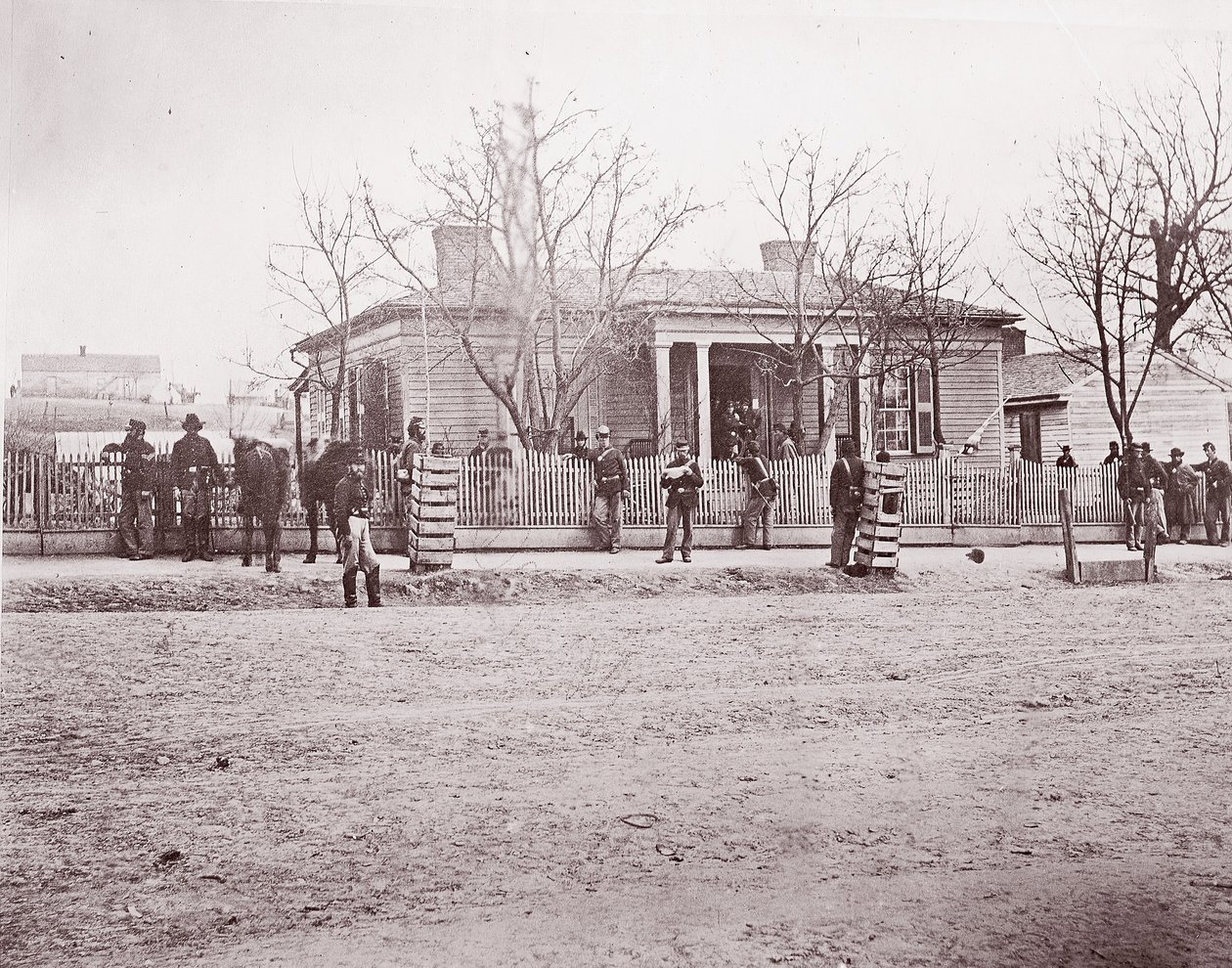 General Sherman eller Thomass högkvarter, Chattanooga, ca. 1864. av George N. Barnard