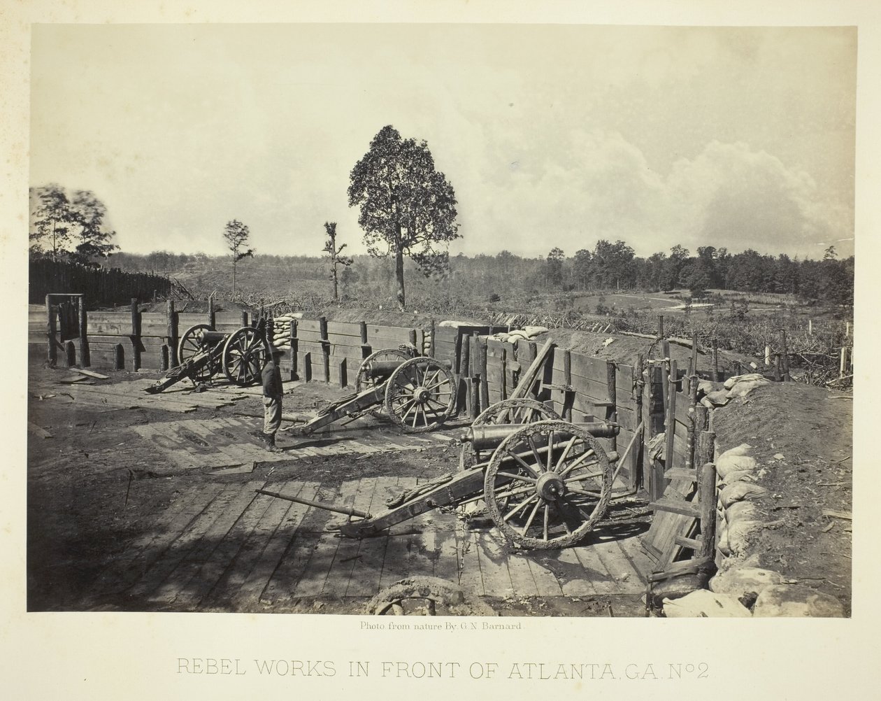 Rebellarbeten framför Atlanta, GA, nr 2 av George N. Barnard
