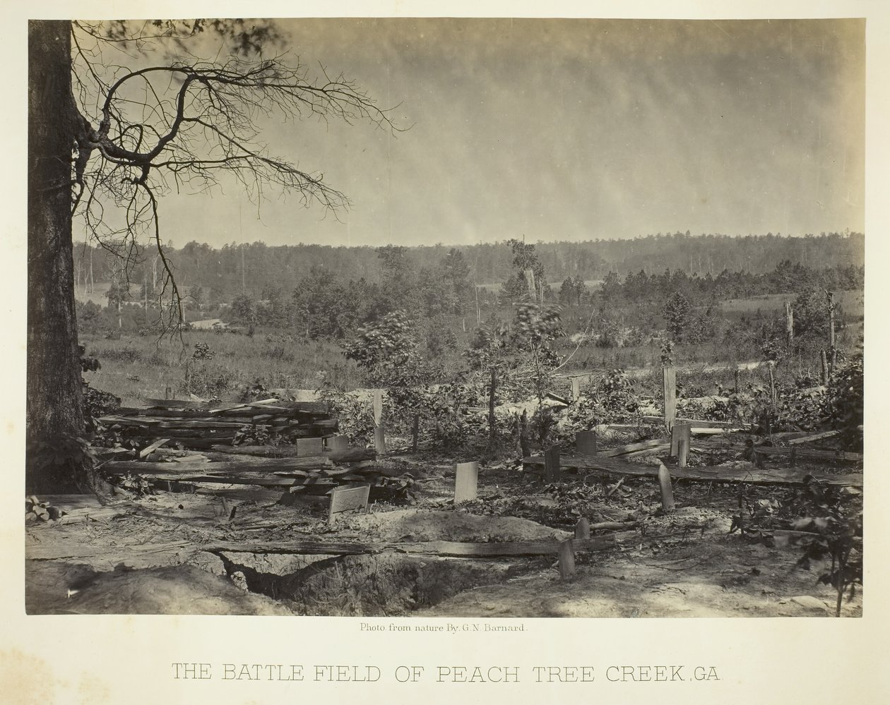 Slagfältet vid Peach Tree Creek, Ga., 186466. av George N. Barnard