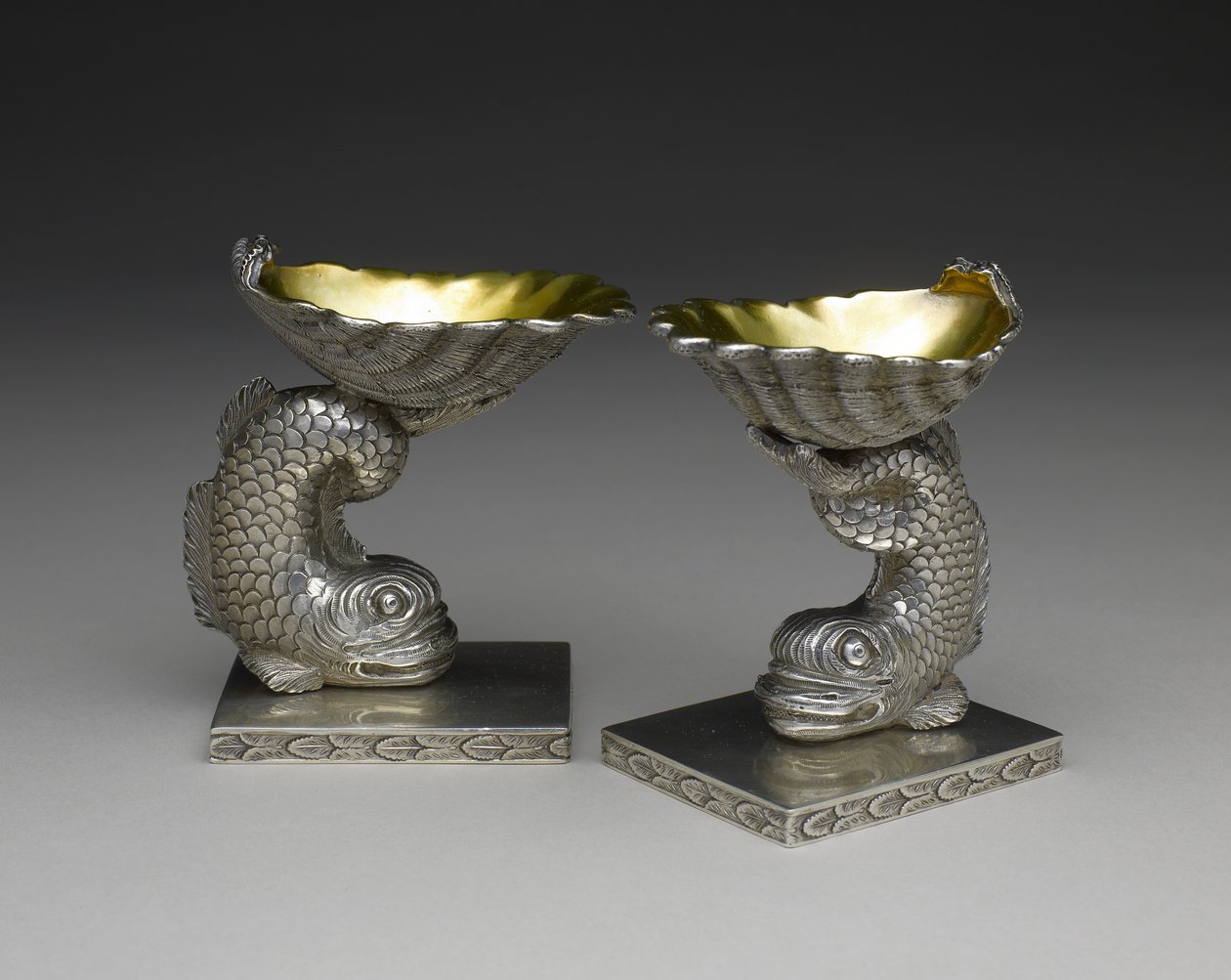 Par saltfat, ca 1843-1850 (silver och silverförgyllning) av George W. Stewart
