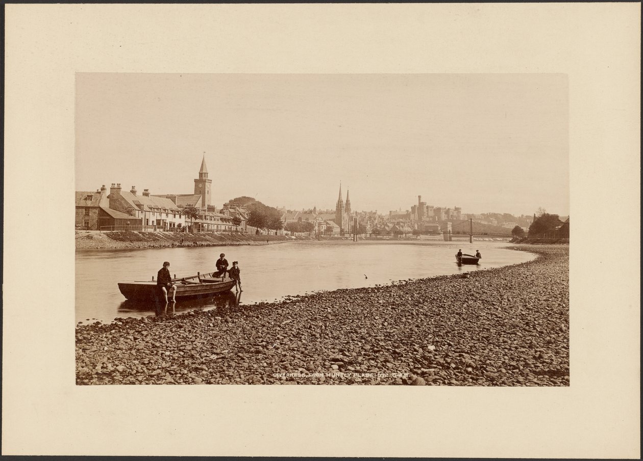 Inverness, från Huntly Place av George Washington Wilson