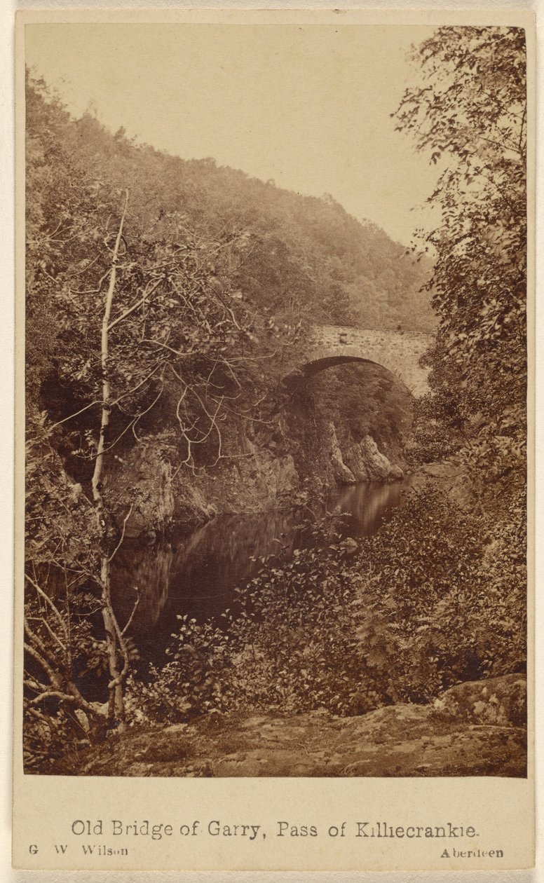 Old Bridge of Garry, Pass of Killiecrankie. av George Washington Wilson