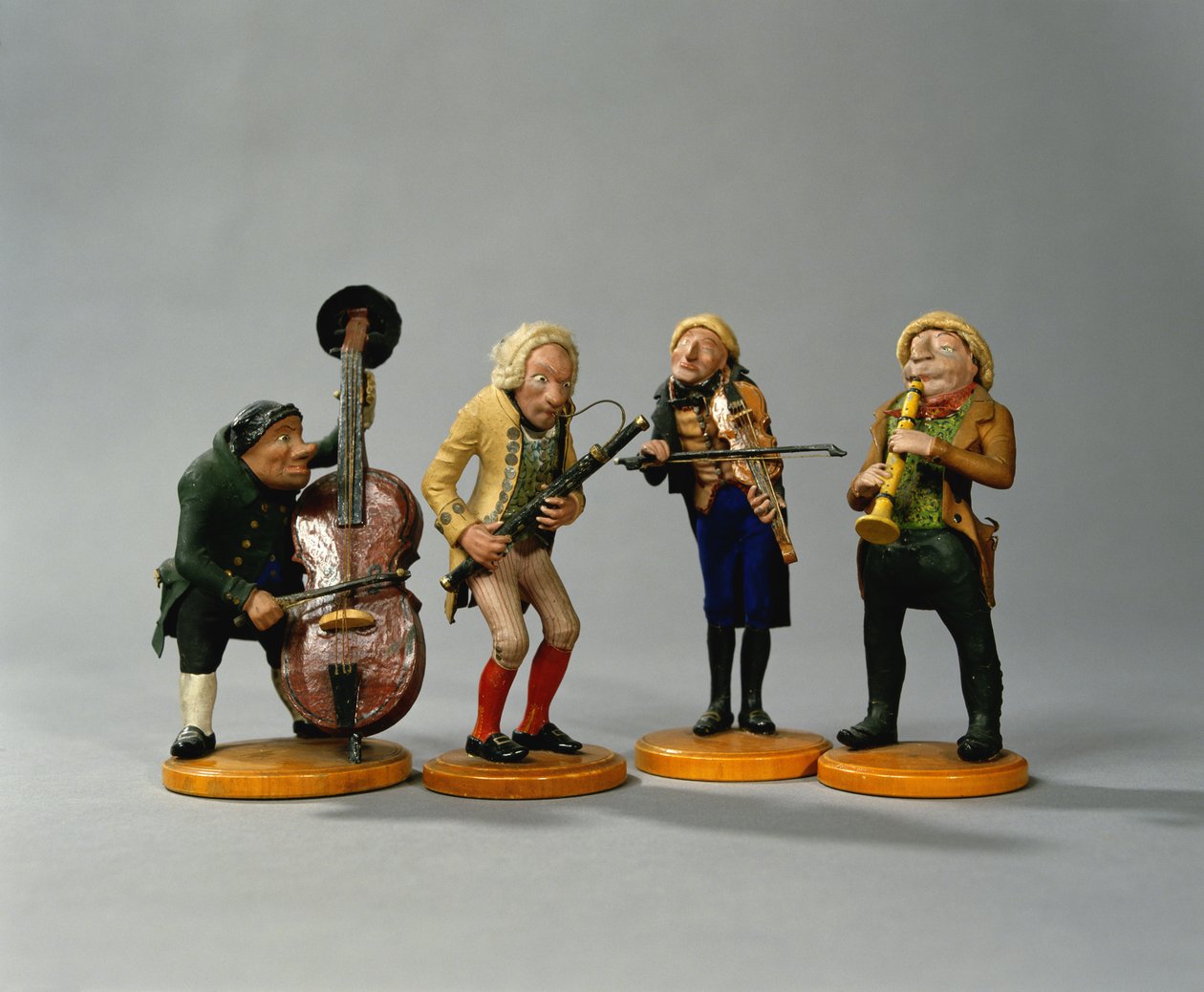 Karikatyrfigurer av musiker, gjorda i Nürnberg, 1836 (keramik) (för detaljer se 78086) av German School