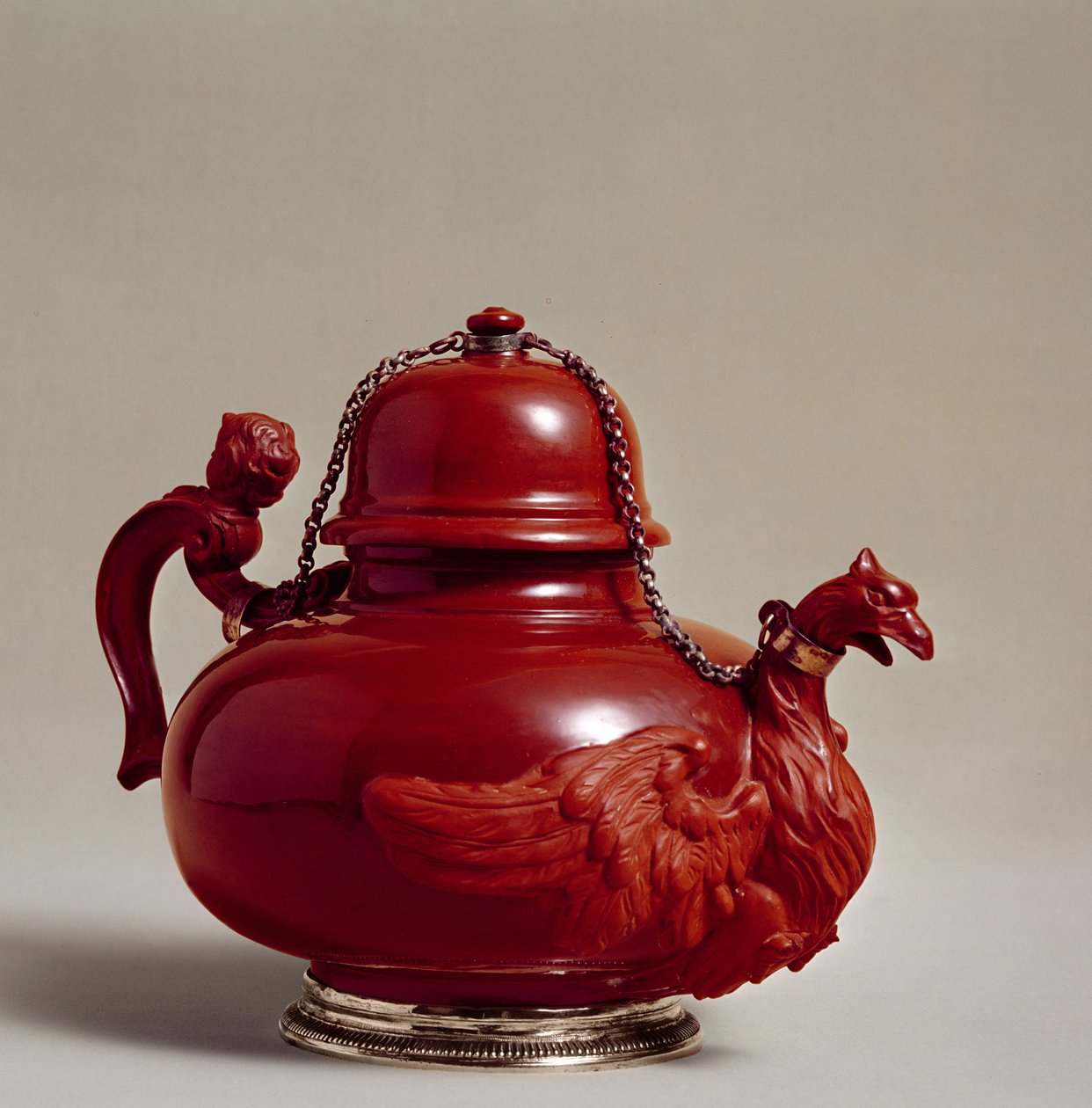 Meissen tekanna i röd stengods, modellerad av Johann Christoph Ludwig von Lucke (ca 1703-1780), ca 1730 (stengods) av German School