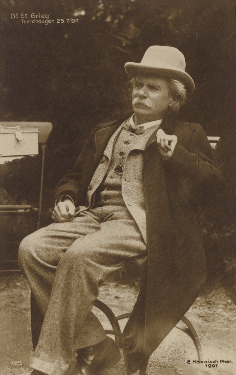 Edvard Grieg på Troldhaugen den 25 juli 1907 (svartvitt foto) av German Photographer
