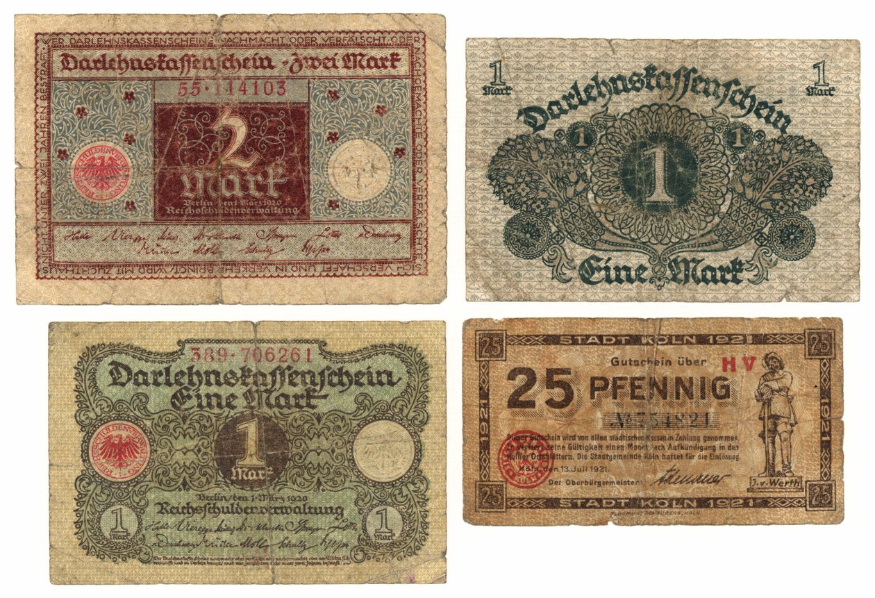 En tvåmarkssedel, två enmarkssedlar och en tjugofem pfennig sedel, 1920-21 av German School