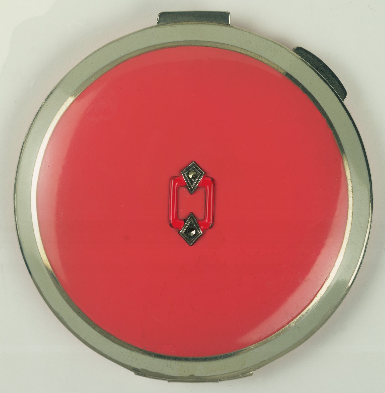 Art Deco Powder Compact, tillverkad av Rowenta, 1950-tal (korall) av German School
