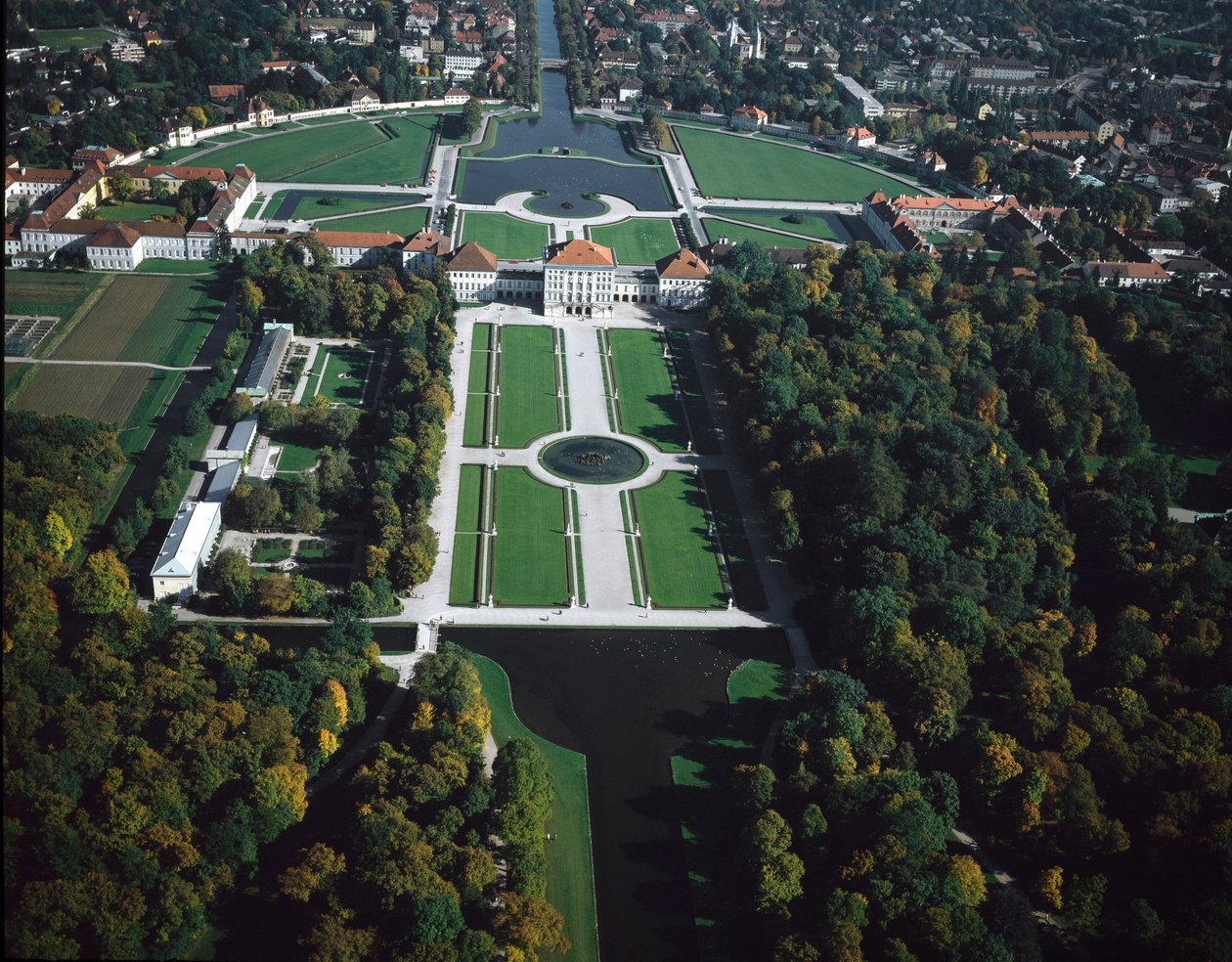 Barockkonst: Flygfoto över Nymphenburg Park 1600-talets München, Tyskland av German School