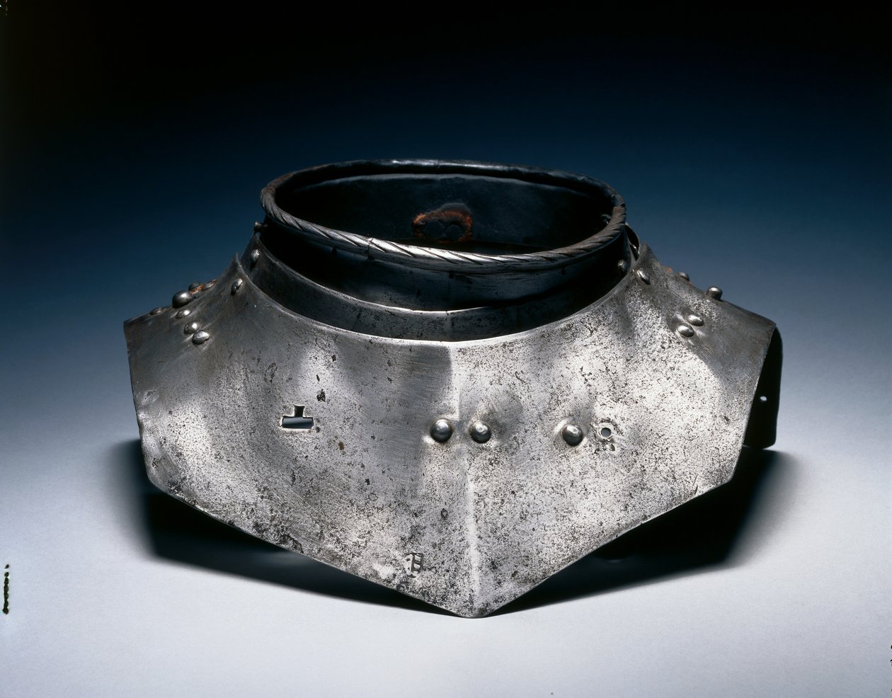 Gorget, c.1560 (stål) av German School