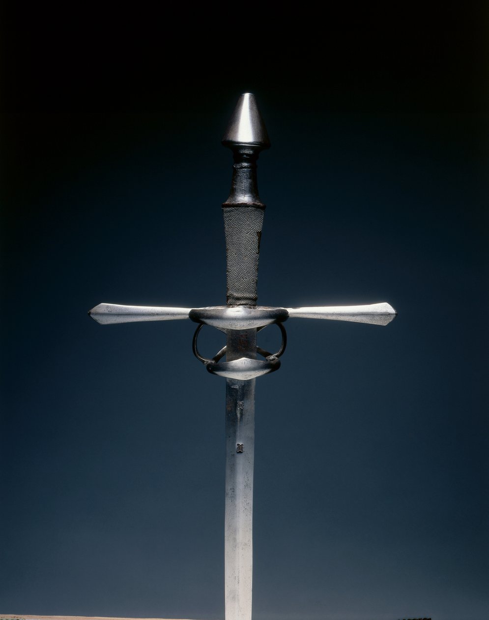 Hand-och-ett-halvt svärd, ca 1540-1580 av German School