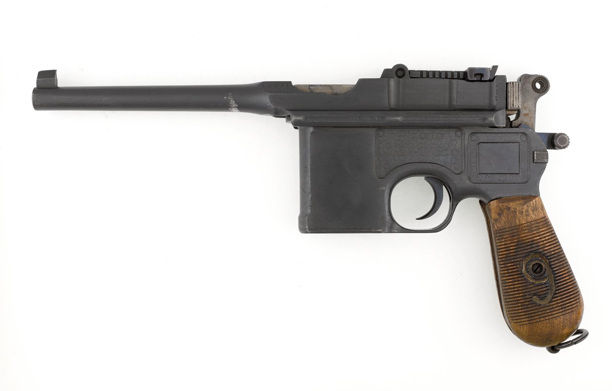 Mauser C96 9 mm självladdande pistol, exportmodell konverterad till 9 mm Parabellum (pistol, självladdande, Mauser, 9 mm C96 konvertering) av German School