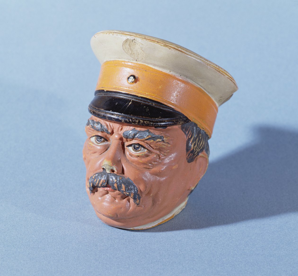 Sparbössa i form av kanslern Otto von Bismarck (1815-98) (terrakotta) (se även 211401) av German School