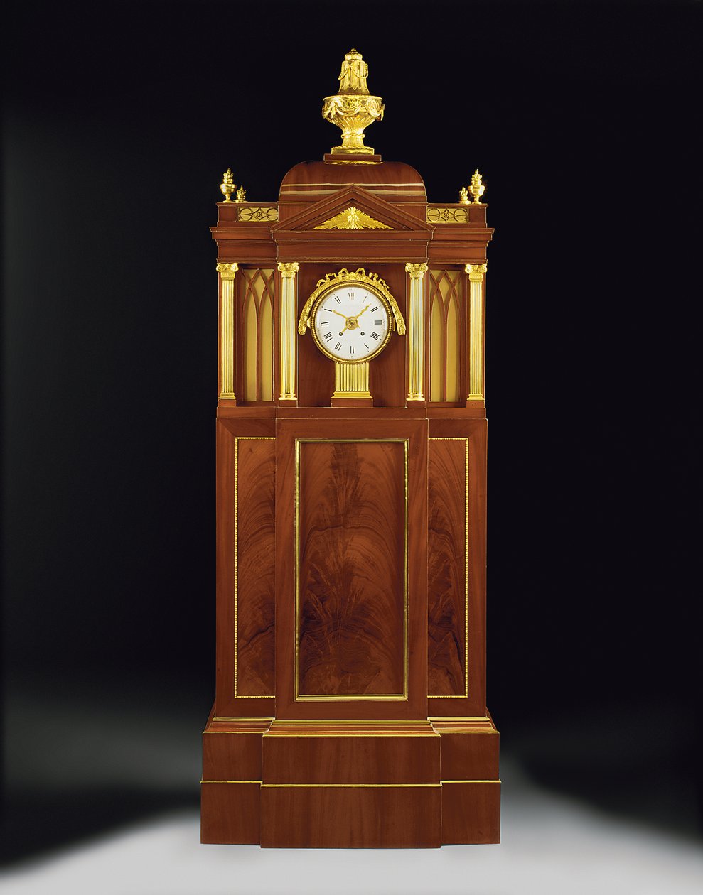 Musikalisk orgelklocka, sent 1700-tal (ormolu & mässingsmonterad mahogny) av German School