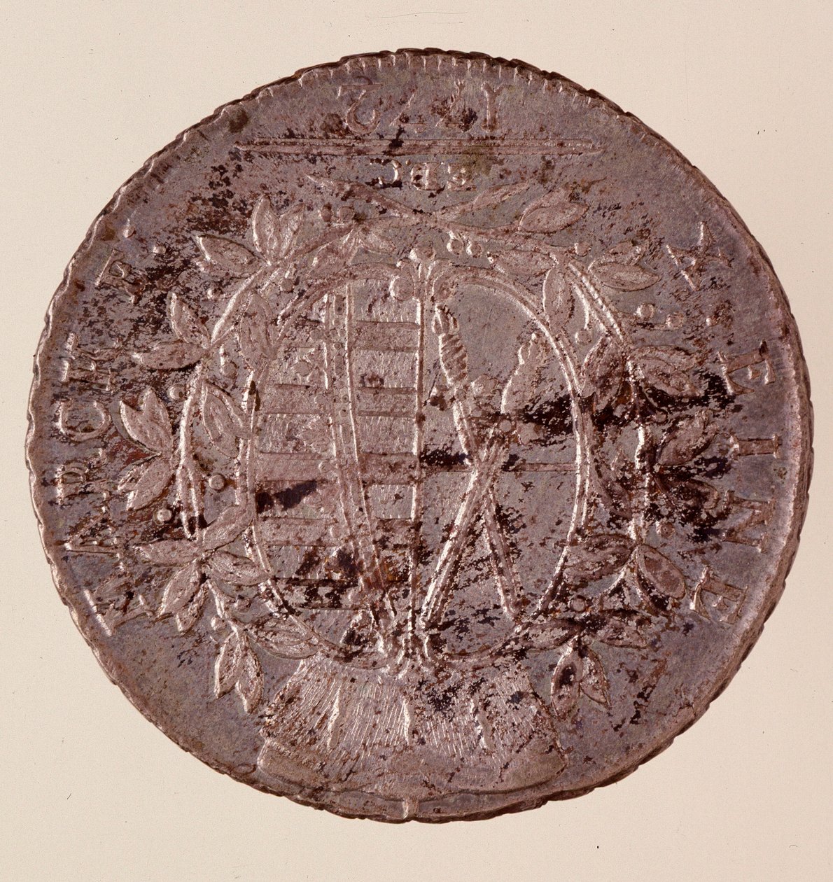 Silvermynt (thaler) från Sachsen: Fredrik August I av Sachsen (Frederik Auguste I av Sachsen) (1750-1827). Diam. 3,9 cm Neapel, museo archeologico av German School