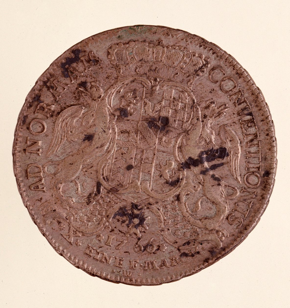 Silverthaler (taler) av Charles Frederick, storhertig av Baden (1728-1811) (Karl I av Baden) 1766 Diam. 3,9 cm Neapel, museo archeologico av German School