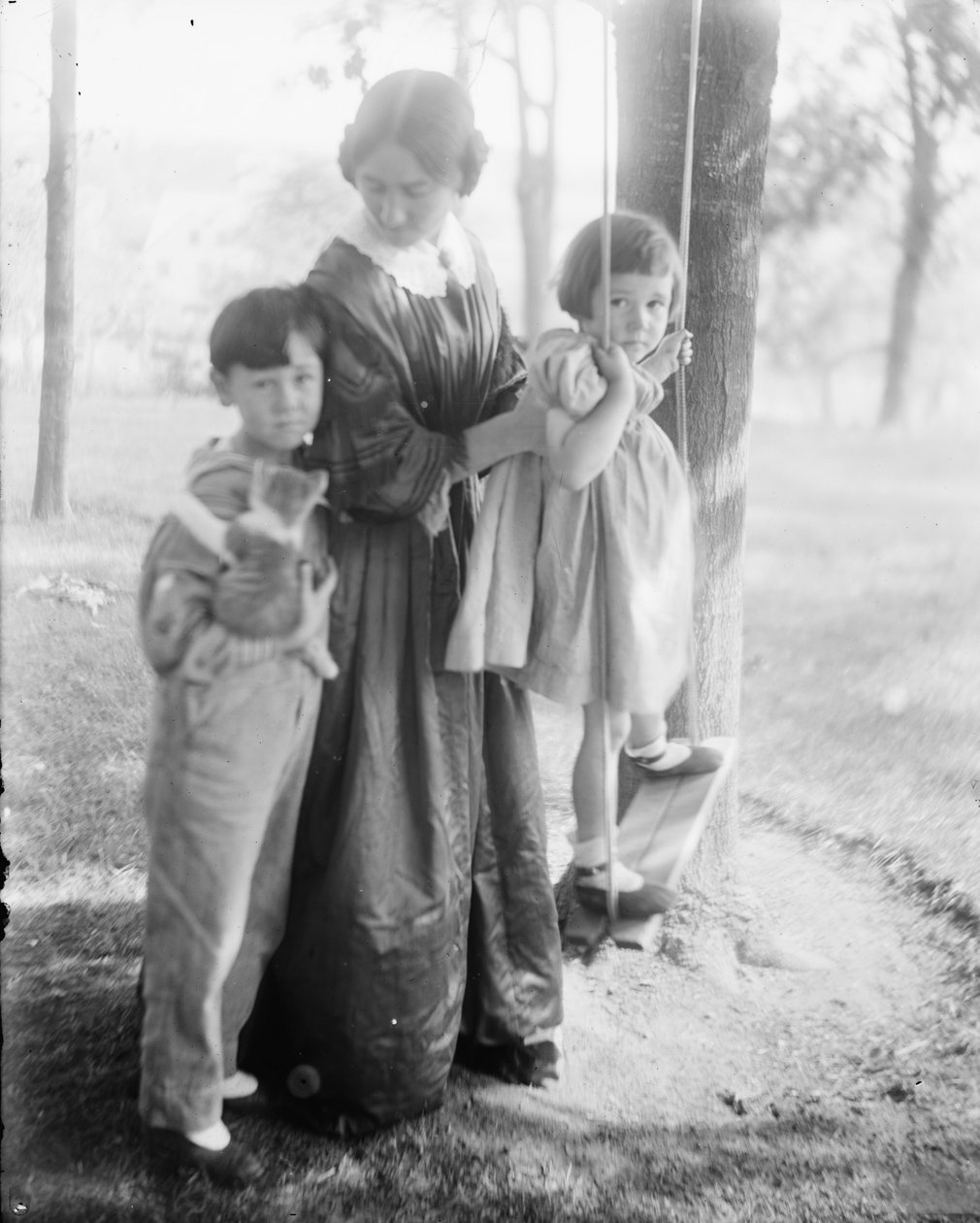 Mrs Turner och hennes barn, 1910 av Gertrude Käsebier