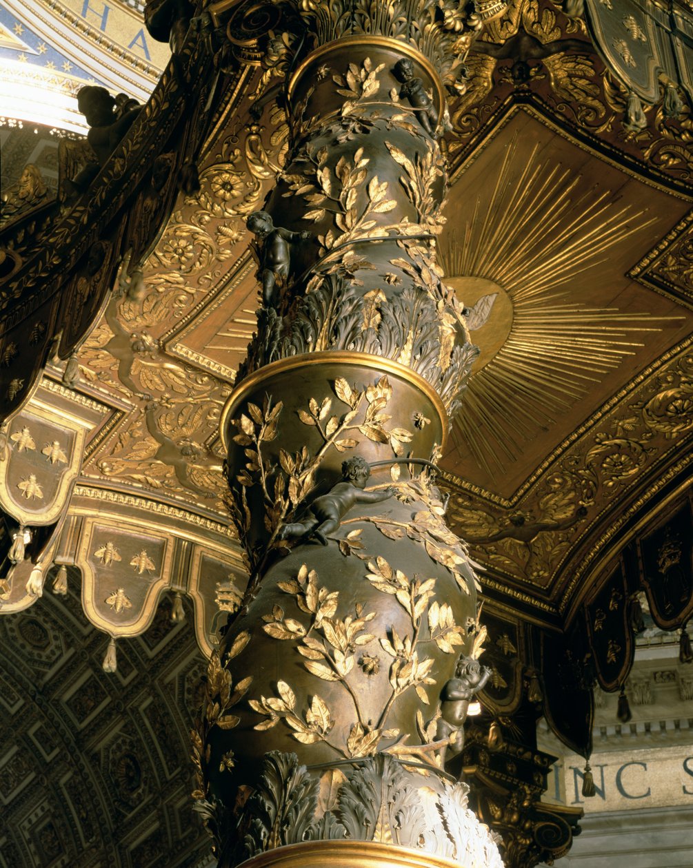 Kornsockerkolonn från Baldacchino med lagerblad och putti som jagar bin, 1633 (brons) av Gian Lorenzo Bernini