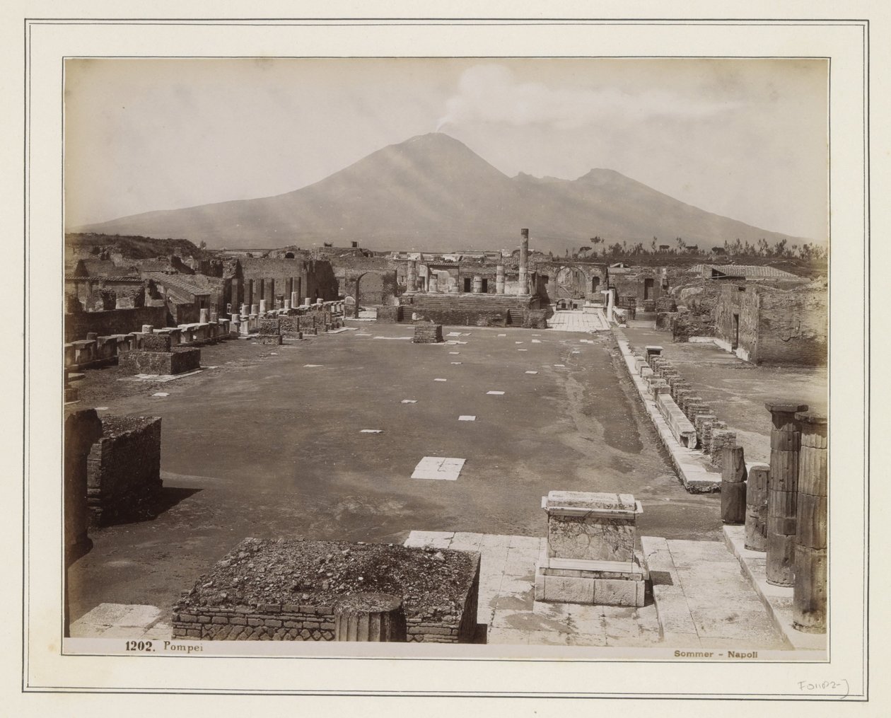 Utsikt över forumet i Pompeji av Giorgio Sommer
