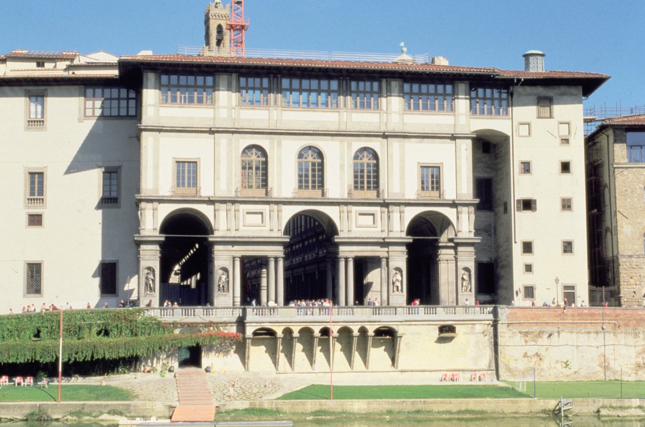 Fasad av Uffizigalleriet på Arno av Giorgio Vasari