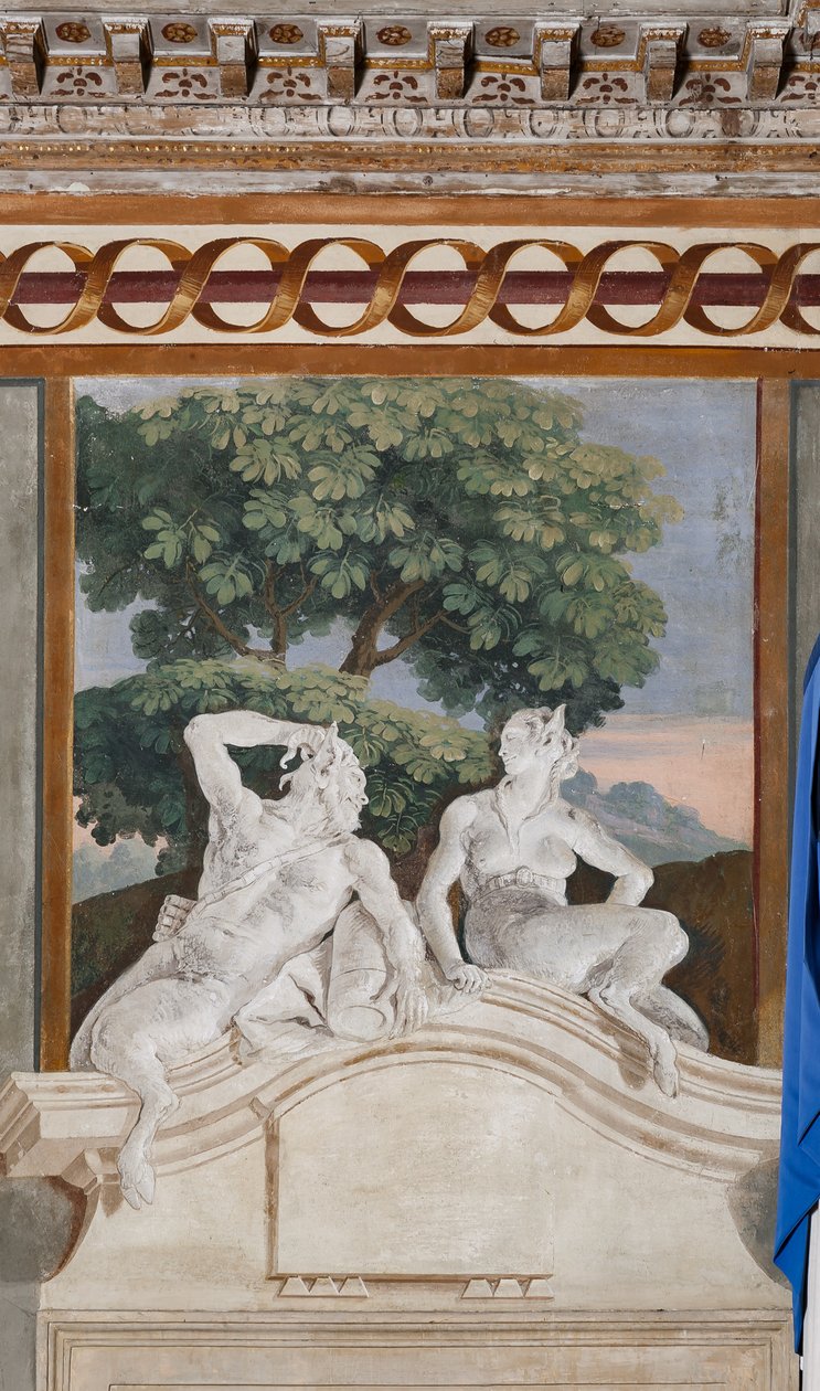 Gästboende, Room of the Rural Scenes: monokrom fresk som representerar en satyr och en maenad av Giovanni Battista Tiepolo