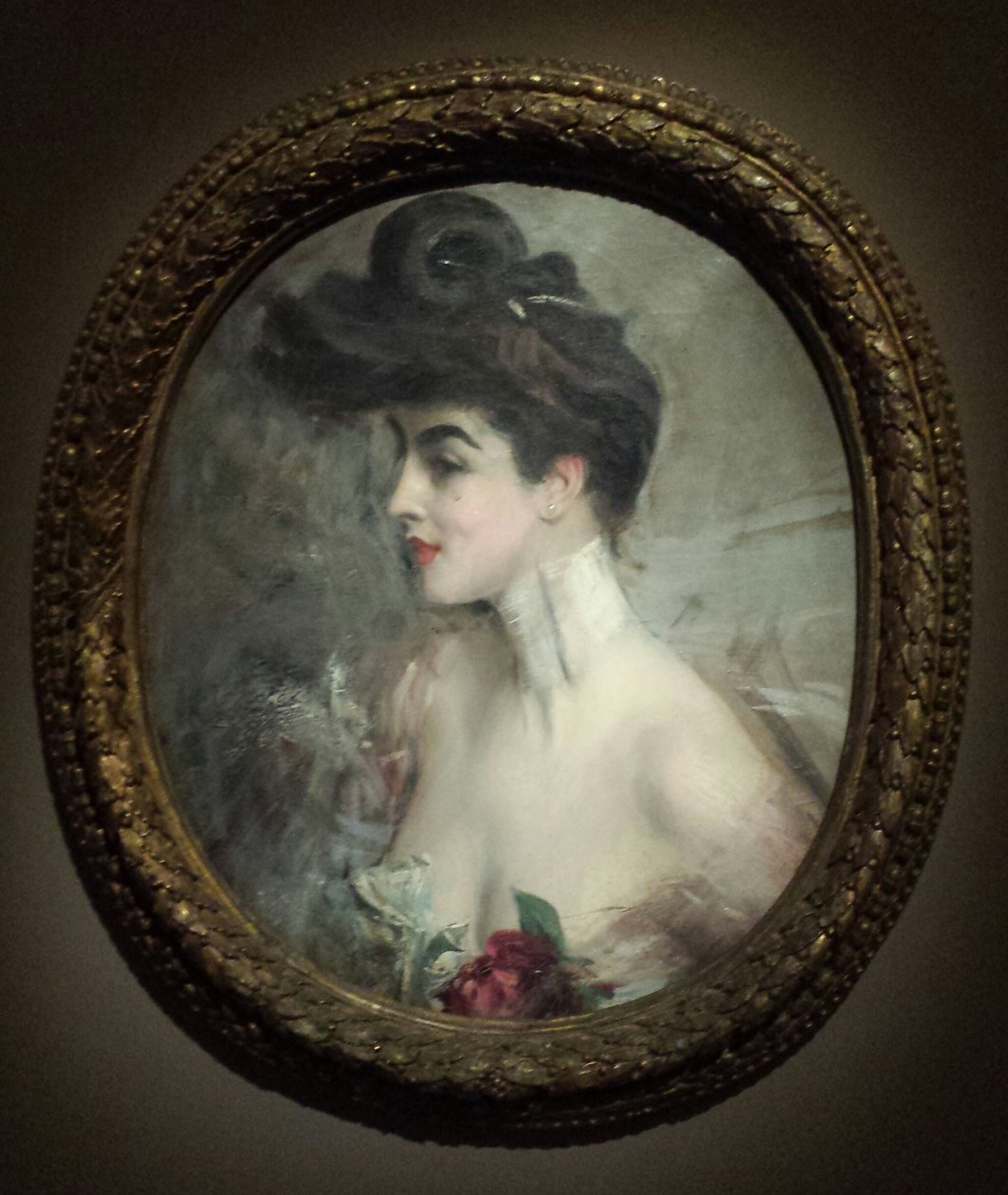 Boldini - Porträtt av fru X., med pärlhalsband av Giovanni Boldini