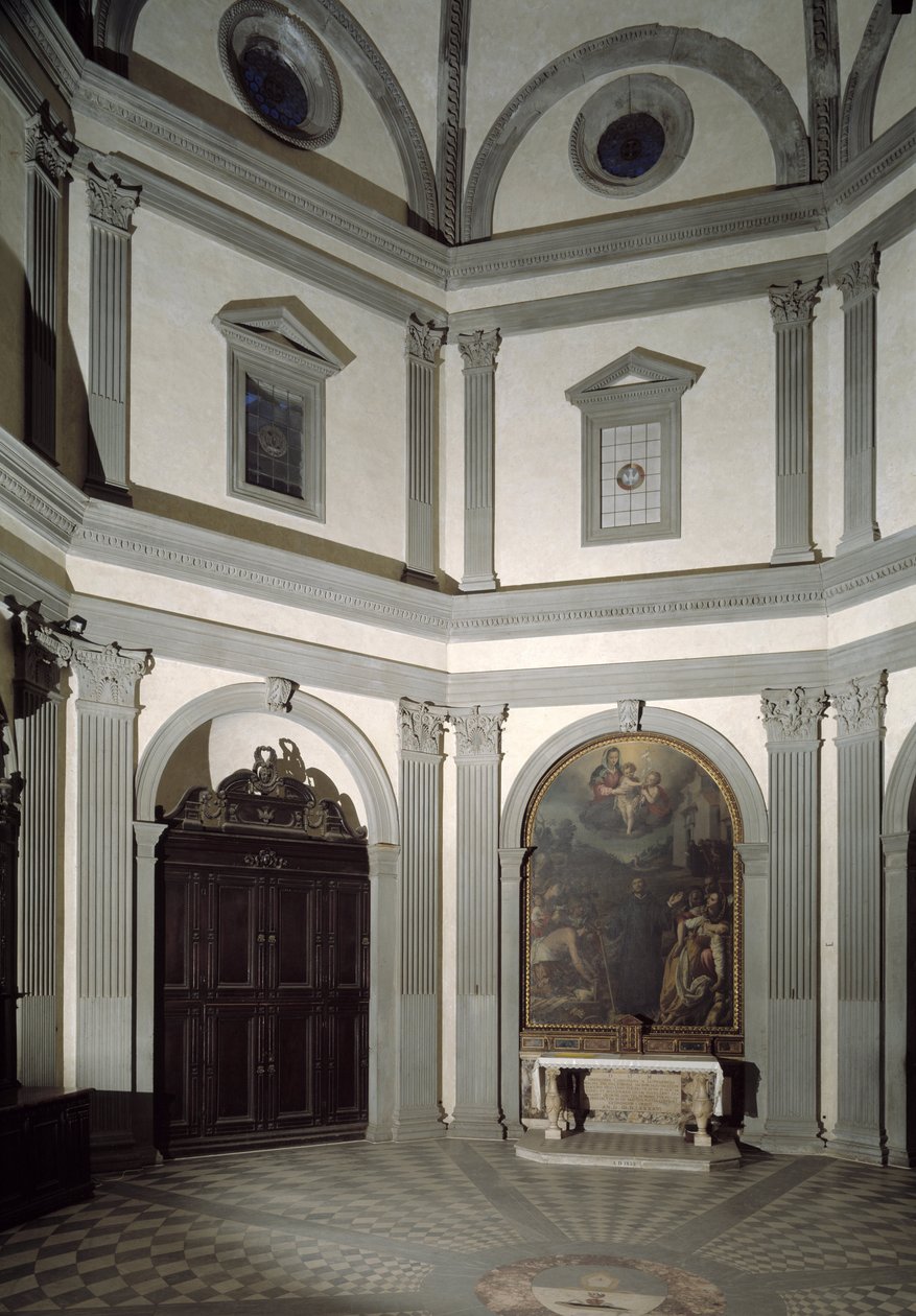 Utsikt över den åttkantiga sakristian byggd på ett projekt av Giuliano da Sangallo (1445-1516) av Giuliano Giamberti da Sangallo