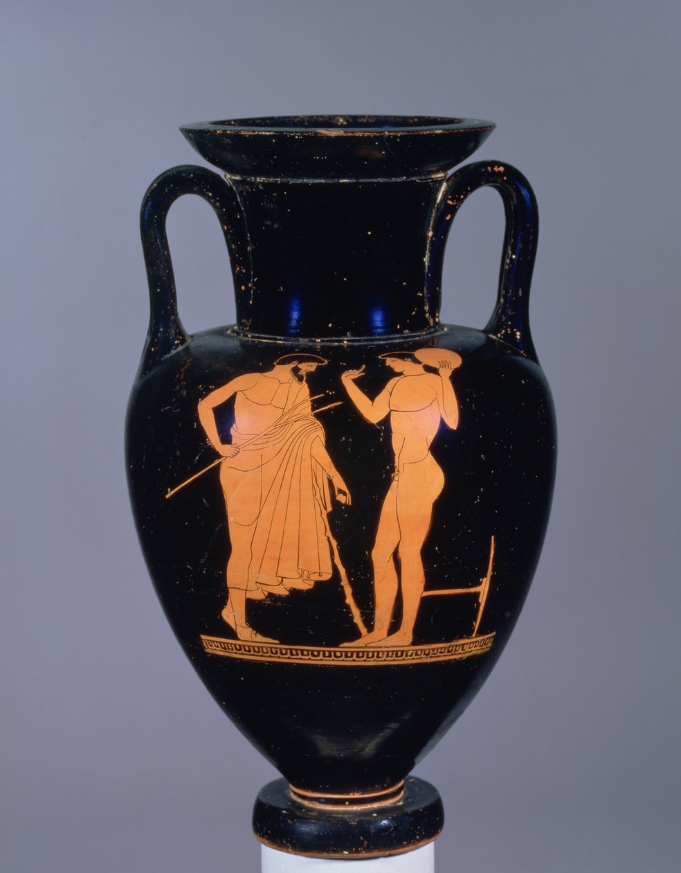 Attic rödfigur amfora föreställande äldre skäggig man och en ungdom, troligen 600-talet f.Kr. (keramik) av Greek