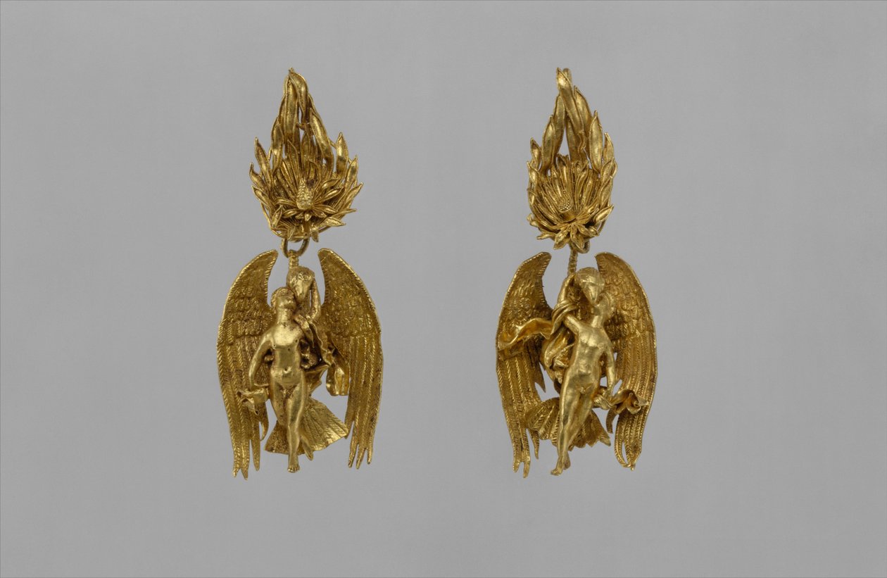 Ett par guldörhängen med Ganymedes och örnen, c.330–300 f.Kr. (guld) av Greek