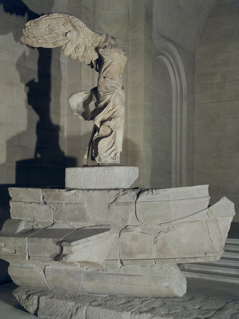 The Victory of Samothrace (parisk marmor) (se även 326608) av Greek