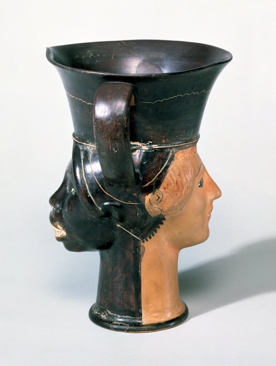 Attic Janiform Kantharos Cup, c.470 f.Kr. (keramisk) av Greek