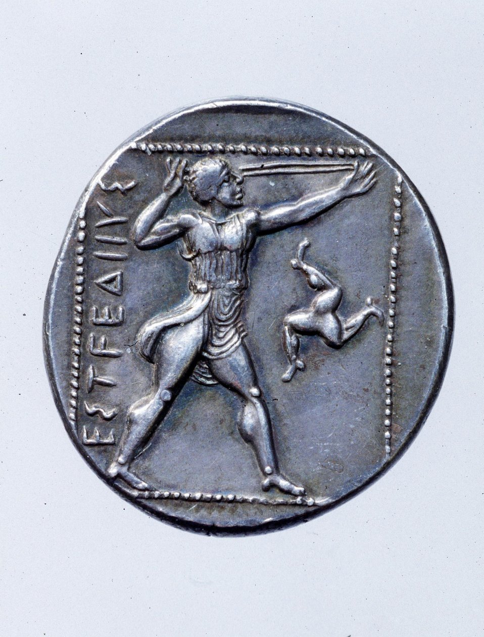Mynt som föreställer en Sling Shooter (silver) av Greek