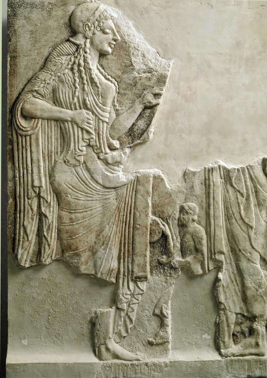 Grekisk antikvitet: "" en familj som offrar till gudinnan Athena"" Låg relief. 550 f.Kr. Från Akropolis i Aten. Aten, Akropolismuseet av Greek