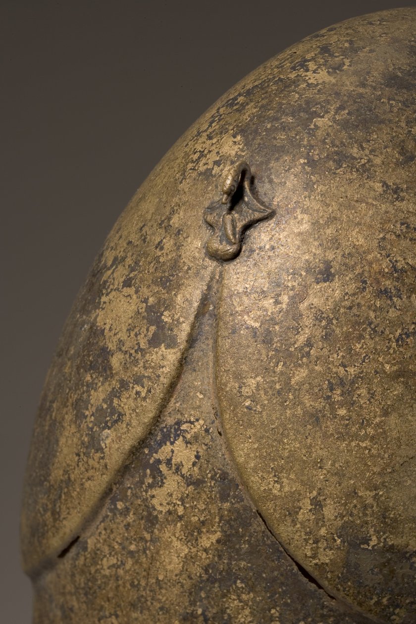 Hjälm med fallisk applikation, Chalcidian, 500-400-talet f.Kr. bronsdetalj av 249035 av Greek