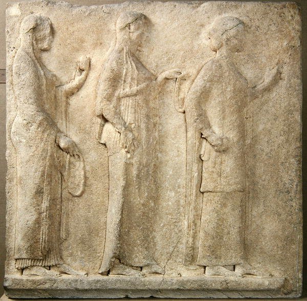 The Three Graces, relief från The Passage of the Theores, från Thasos, c.470 f.Kr. (marmor) av Greek