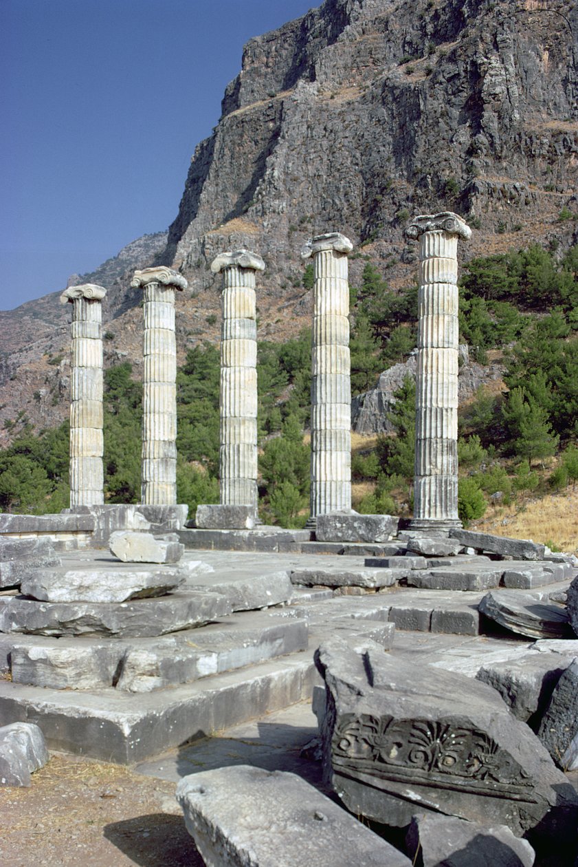 Ruiner och Akropolisklippan i Athena Polias tempel, mitten av 300-talet f.Kr av Greek School