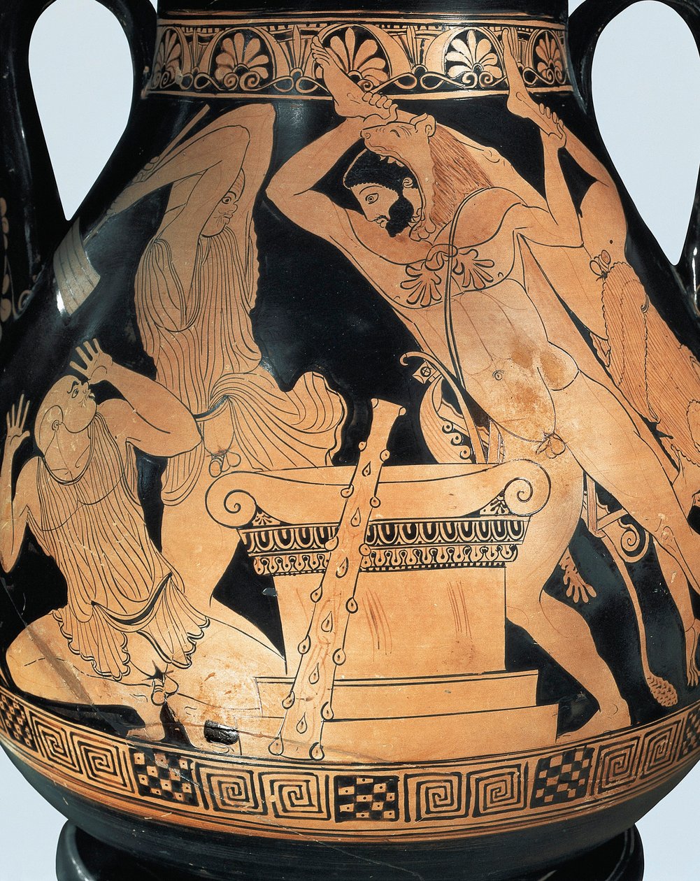 Attic pelike föreställande Herakles dödande kung Busiris och egyptiska präster, av Pan Painter, rödfigurs keramik av Greek School