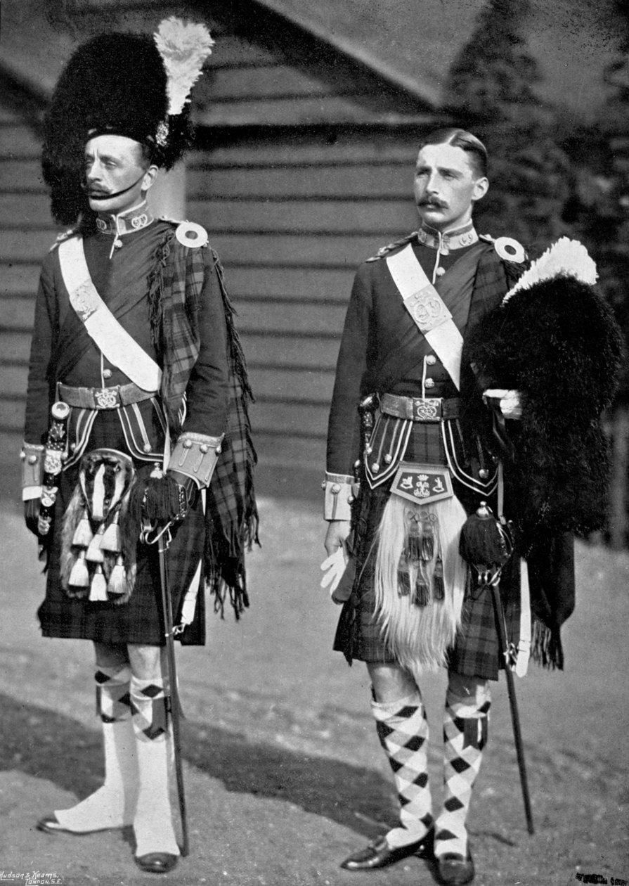 En kapten och subaltern av 93rd Highlanders, 1896 av Gregory and Co