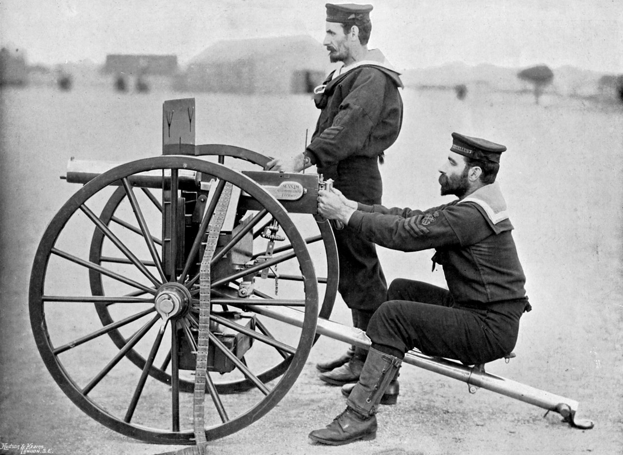 Royal Navy Maxim vapenövning på Whale Island, Portsmouth, Hampshire, 1896. av Gregory and Co