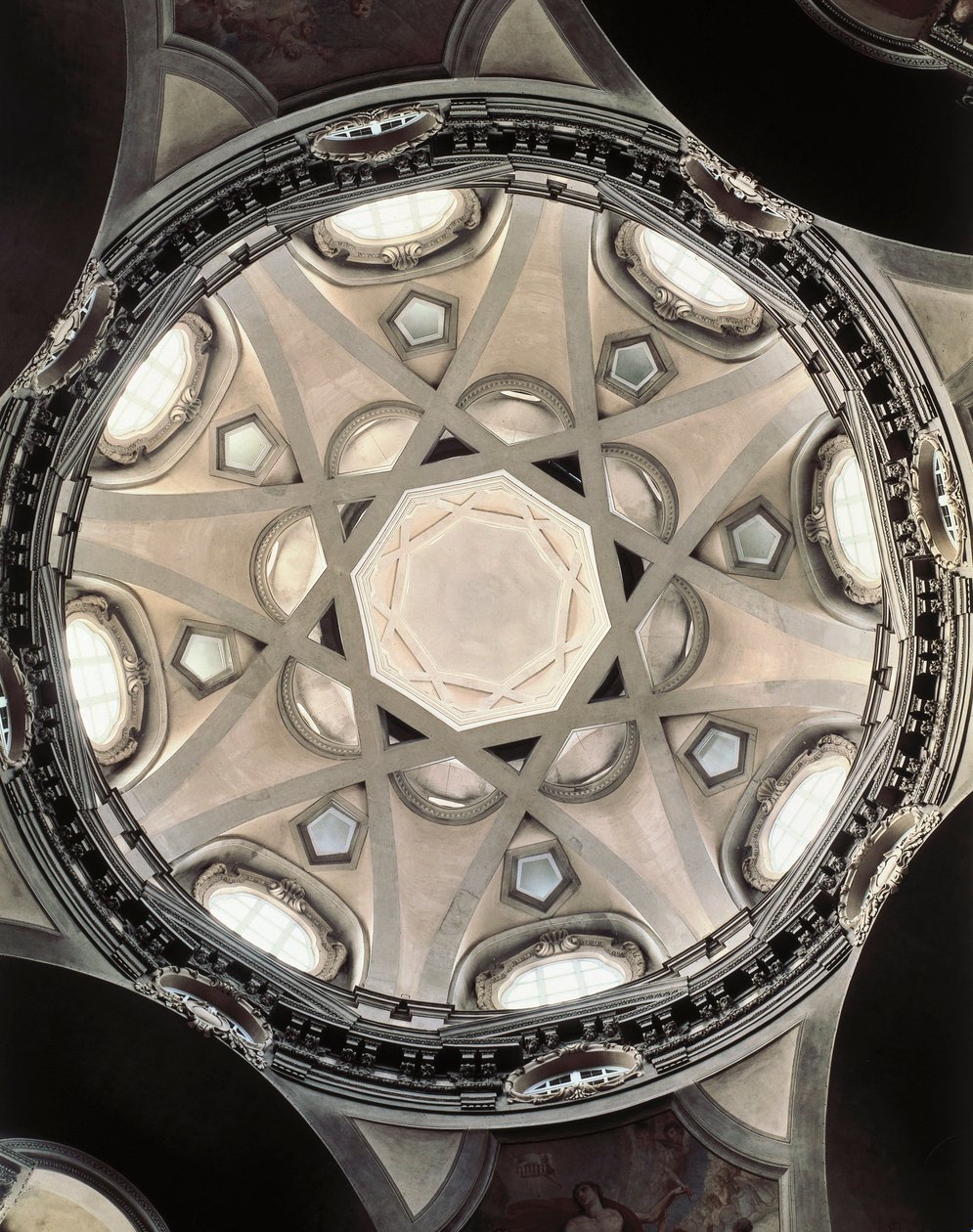 Kupolen av kyrkan San Lorenzo dei Teatini, Turin av Guarino Guarini