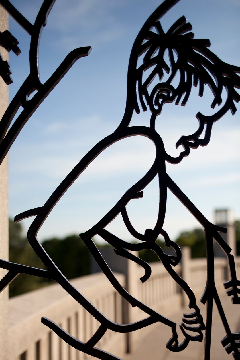Ingången till skulpturparken, barn, detalj järndetalj av 346460 av Gustav Vigeland