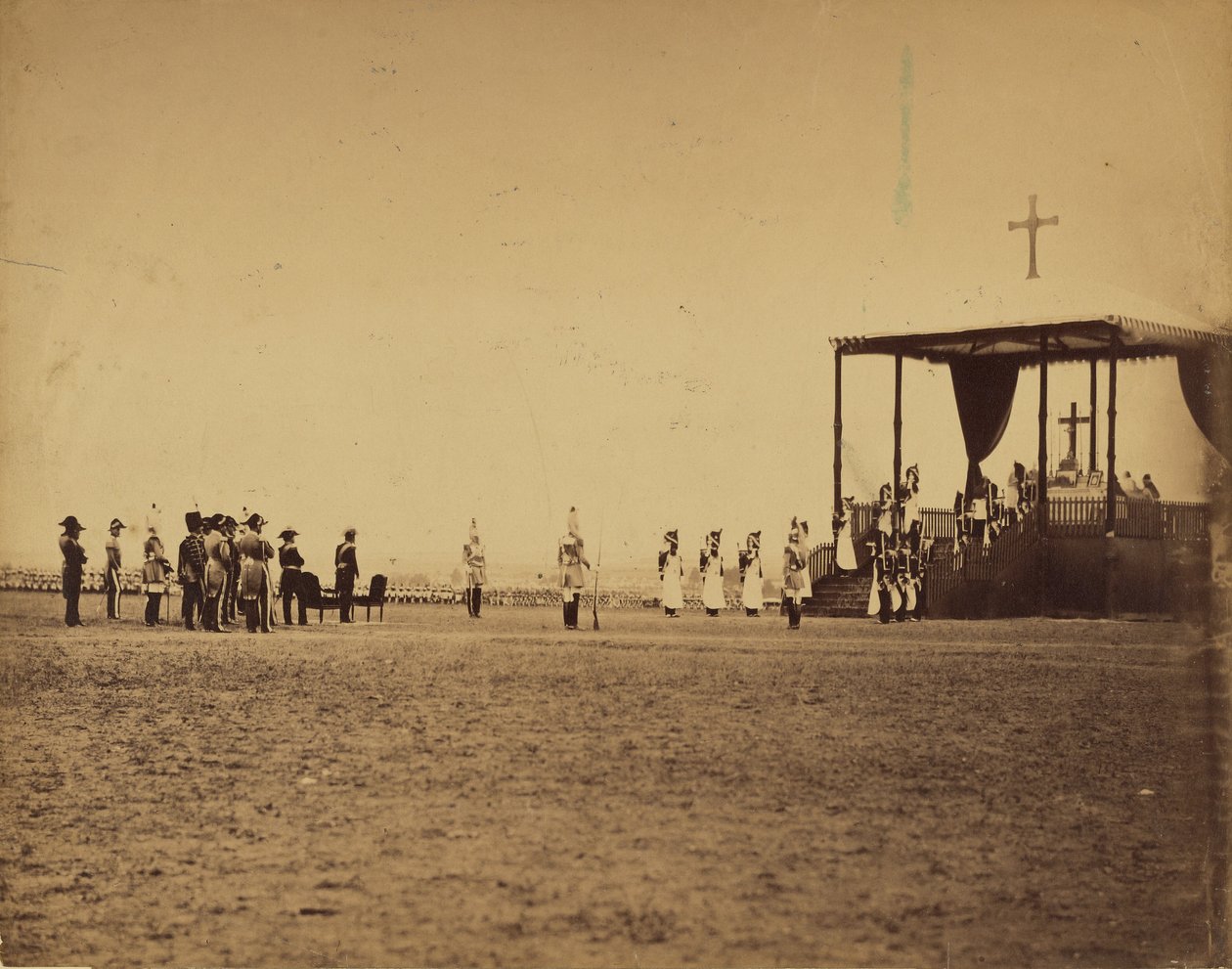 [Militär mässa vid Camp de Chalons i kejsarens närvaro (Le messe militaire..Camp de Chalons...presence de l