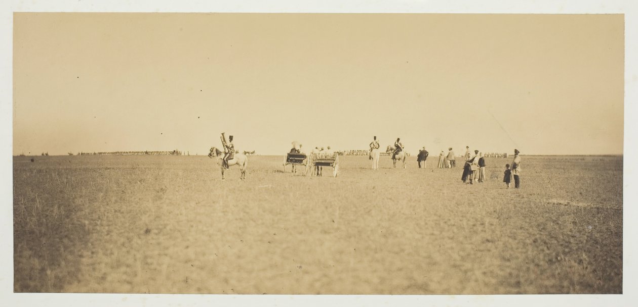 Utan titel [besökare som tittar på militära manövrar], 1857. av Gustave Le Gray