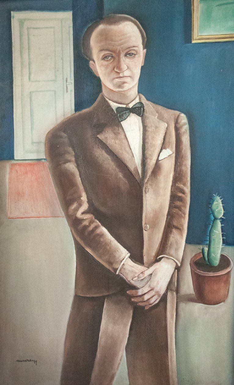  Oltonyos ferfi kaktusszalnEnglish: Man_in_suit_with_cactusn av Gyorgy Rauscher