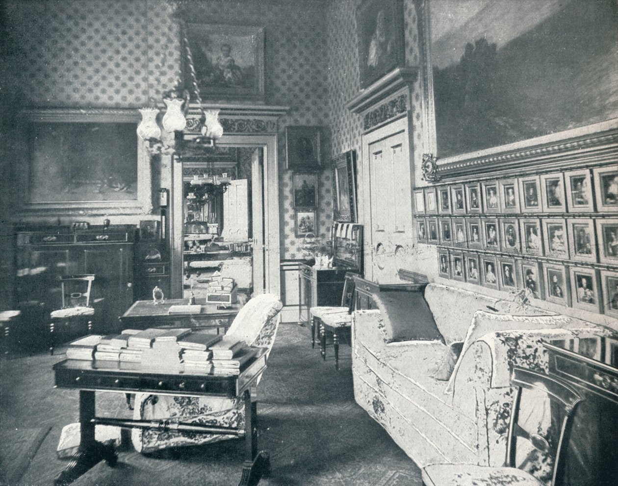 Prince Consorts omklädningsrum på Buckingham Palace, c1899, 1901 av HN King